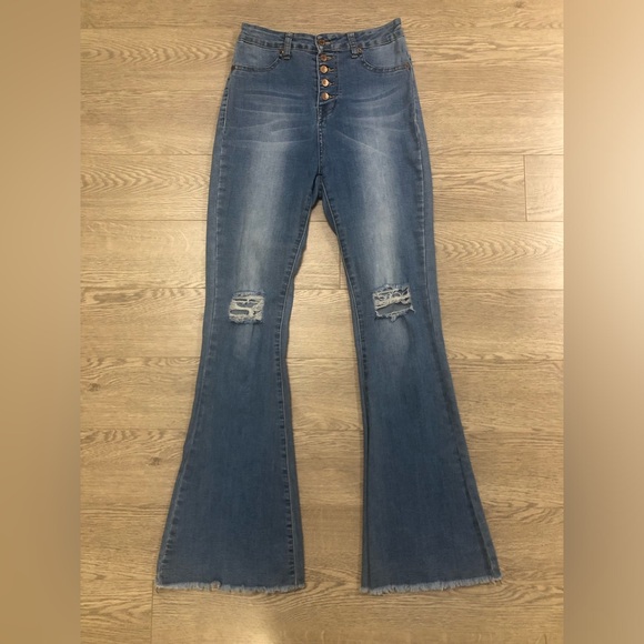 Aeropostale Denim - Aéropostale Women's Blue High-Rise Ripped Knees Flared Jeans